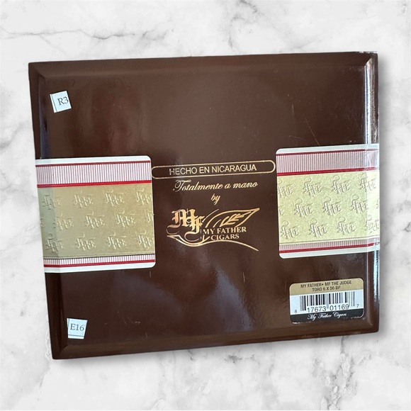 MF The Judge cigar box brown enamel lined with burnt velvet home decor - Picture 5 of 7